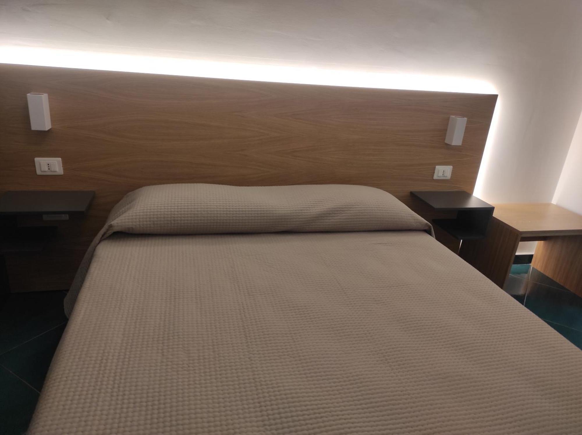 Residenza Porta Romana Tropea Eksteriør bilde